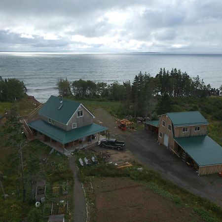 North Shore Retreat - Off-Grid - Oceanfront Indian Brook Exterior photo
