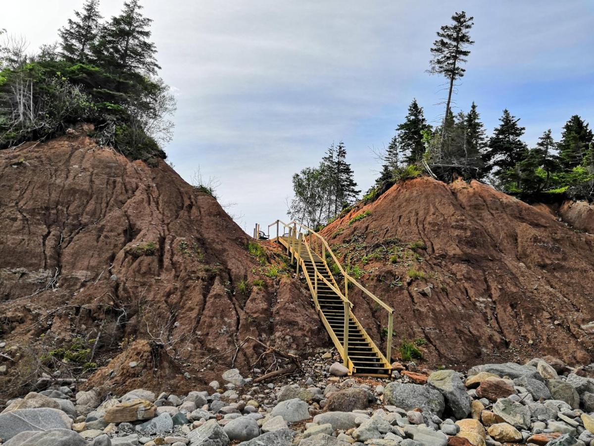 North Shore Retreat - Off-Grid - Oceanfront Indian Brook Exterior photo