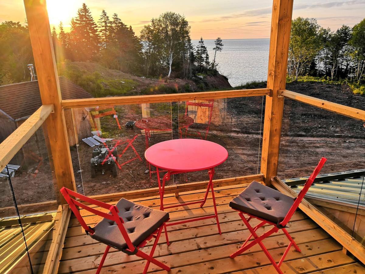 North Shore Retreat - Off-Grid - Oceanfront Indian Brook Exterior photo