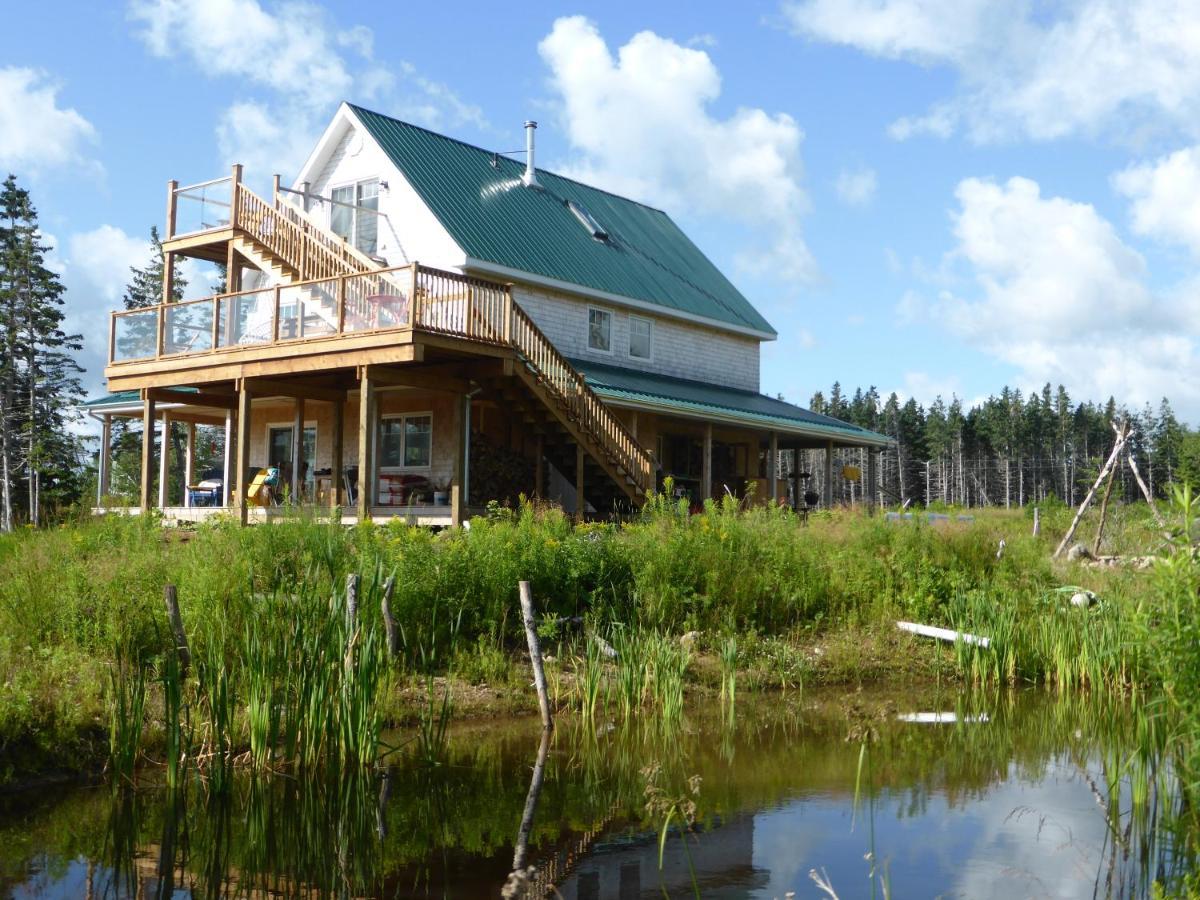 North Shore Retreat - Off-Grid - Oceanfront Indian Brook Exterior photo